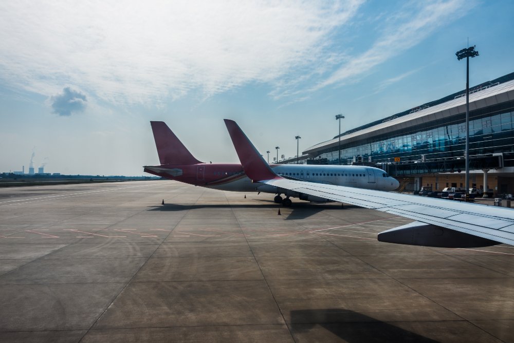 Liverpool Airport Taxis – Complete Travel Guide (2025)